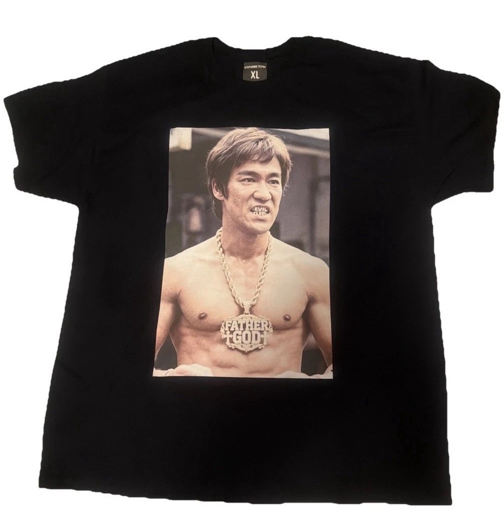 BRUCE LEE Graphic Designed T-SHIRT SIZE XL (FATHERGOD)THE BRAND