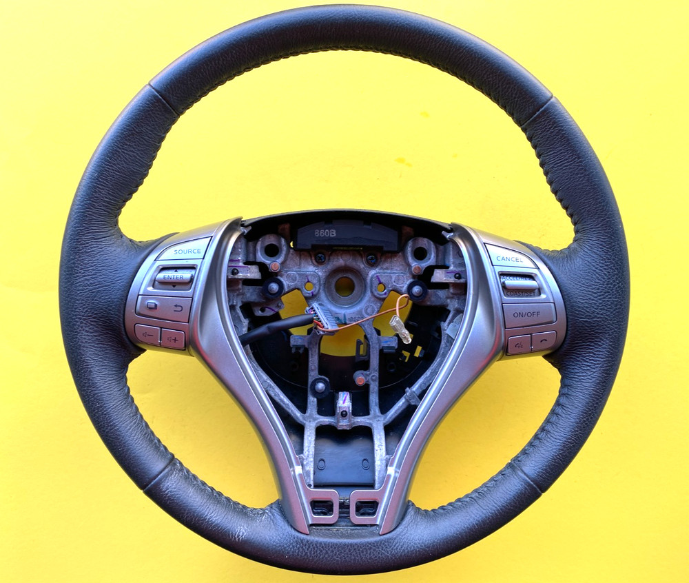2013-2016 Nissan Altima Steering Wheel W/ Cruise Control Switch Oem 48430-3Ta2A