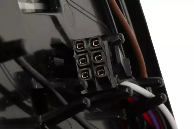 Genuine GM Driver Side Door Mirror Glass 20778440