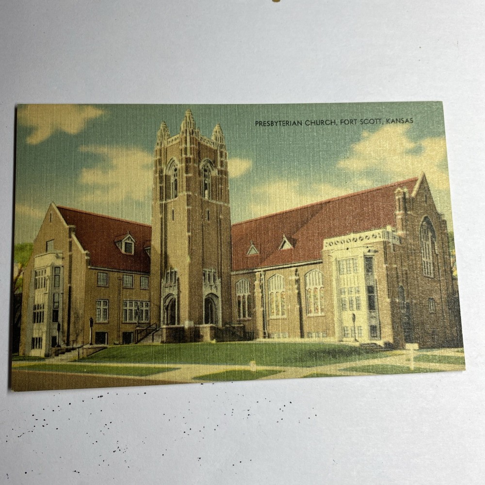 Postcard  Presb. Church Fort Scott Kansas