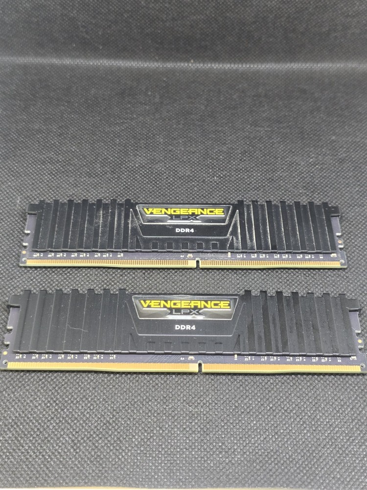 Corsair Vengeance LPX 32GB (2x16GB) DDR4 3600MHz RAM Kit