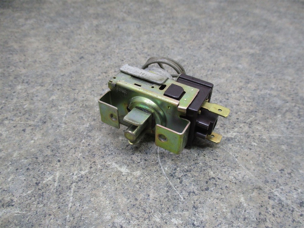 GE REFRIGERATOR THERMOSTAT PART # WR9X512 WR9X453