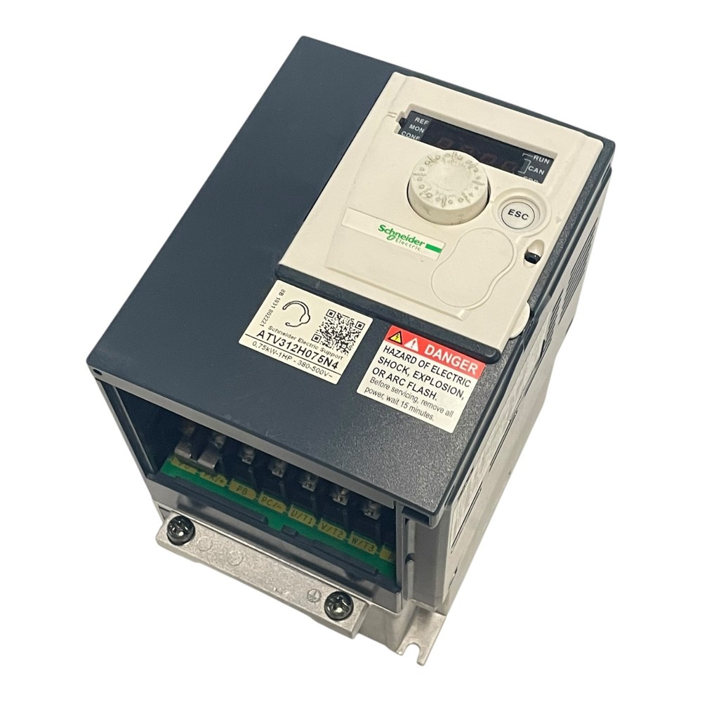 Schneider Frequency Inverter 0.75kW Altivar 31 380V Frequency Inverter 0.75kW