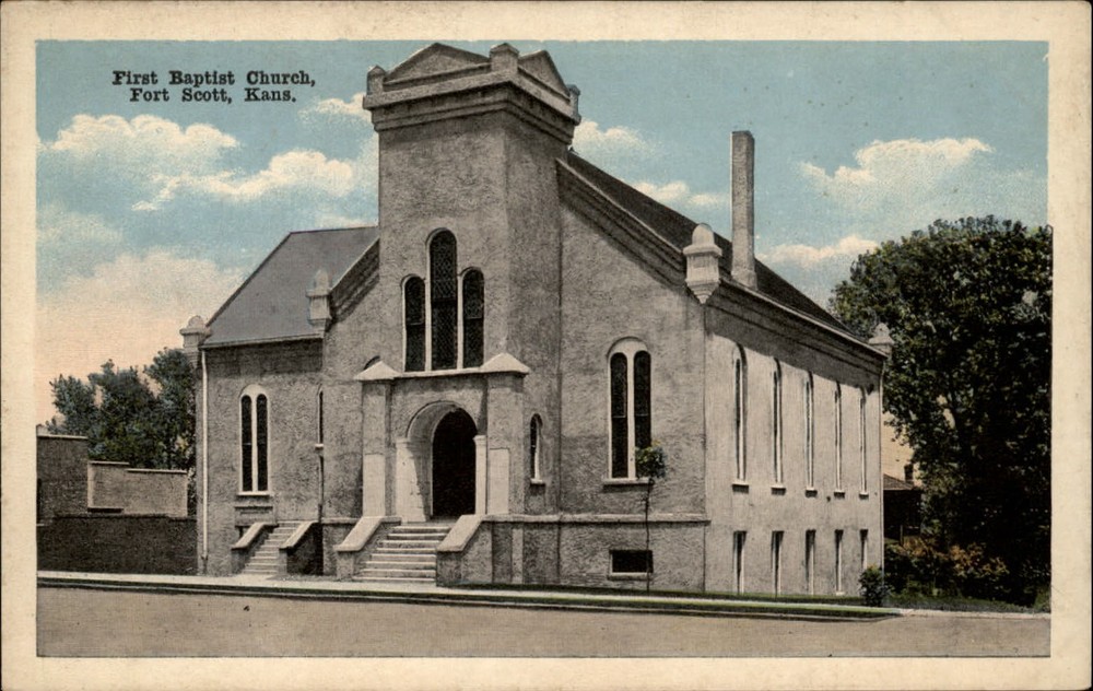 First Baptist Church ~ Fort Scott Kansas ~ 1920s vintage postcard