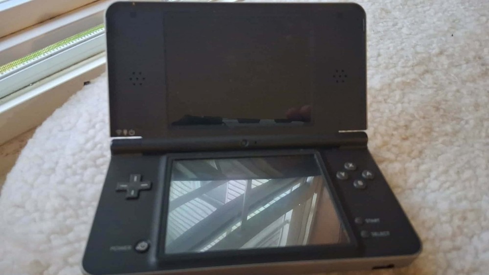 Nintendo DSi XL Handheld System