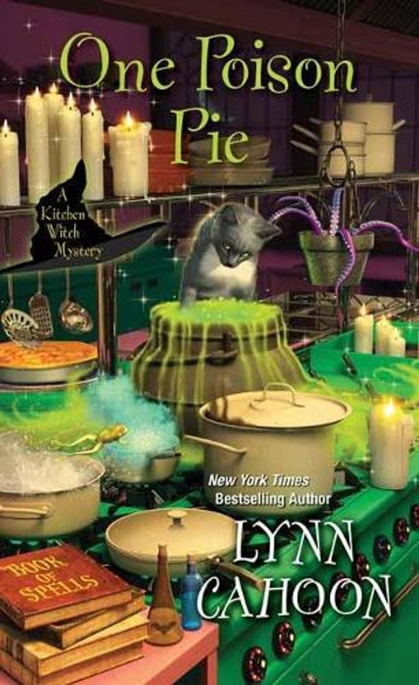 One Poison Pie by Lynn Cahoon (English) Paperback Book