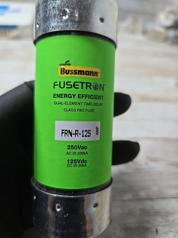 BUSSMAN FUSETRON FRN-R-125 125 Amp 250V Fuse. CLASS RK5