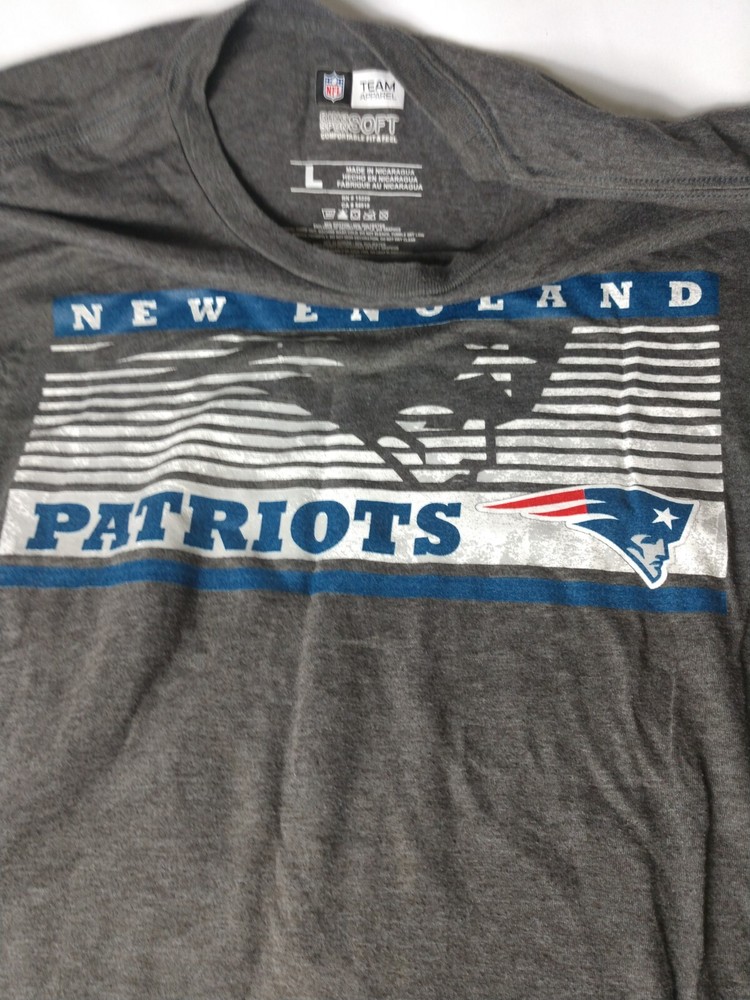 New England Patriots NFL Mens Large Short Sleeve Football T-Shirt