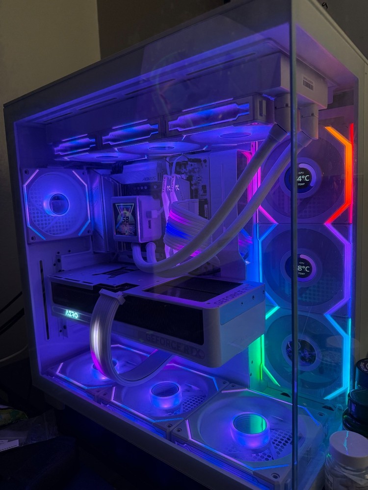 Used Gaming PC 5070 TI 32 GB RAM 2 TB Nvme AMD Ryzen 7