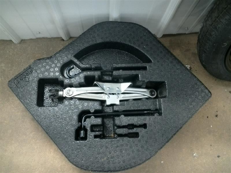 ACCORD    2014 Jack 104607546 NO FOAM TRAY NO SPARE TIRE