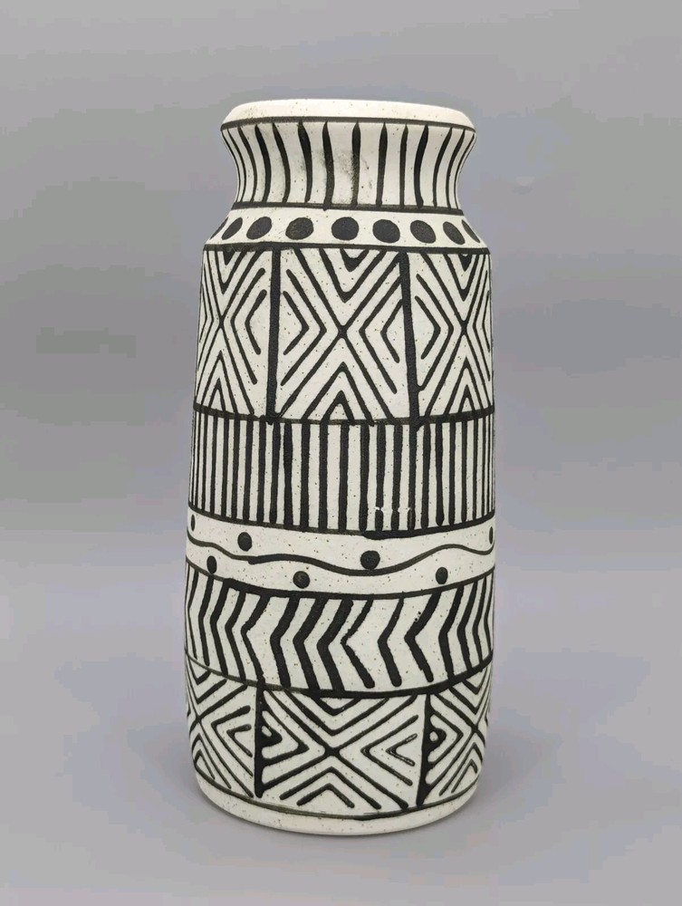 Aztec Tribal Line 10-Inch Black and White Stone Vase by Raz Imports