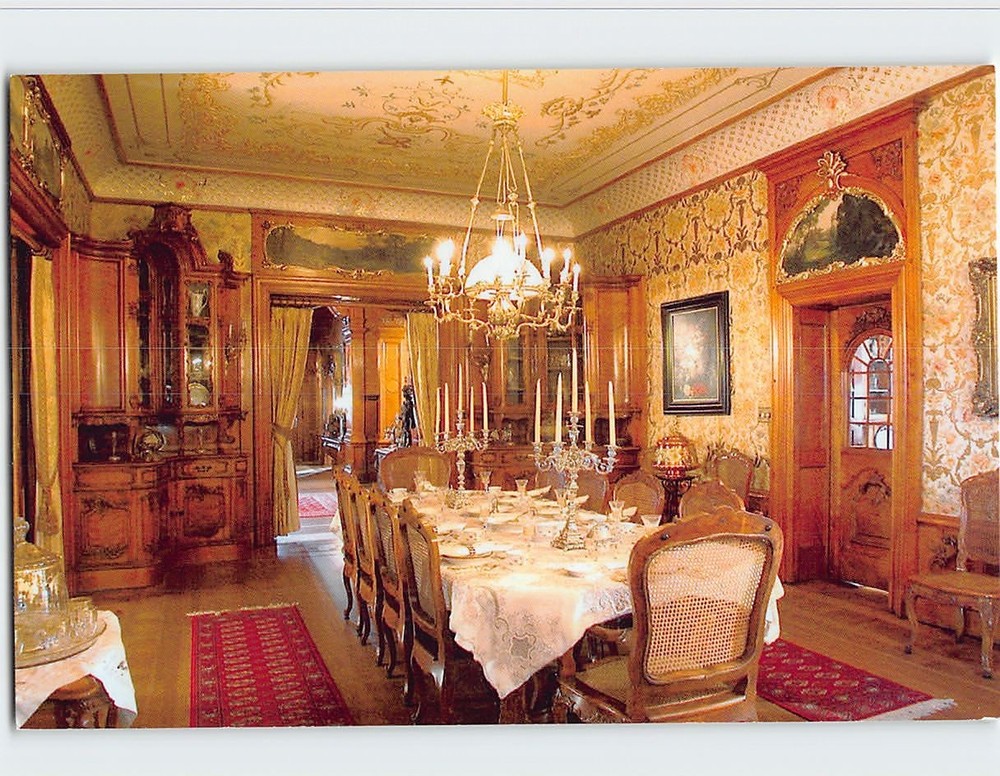 Postcard Dining Room Captain Frederick Pabst Mansion Milwaukee Wisconsin USA