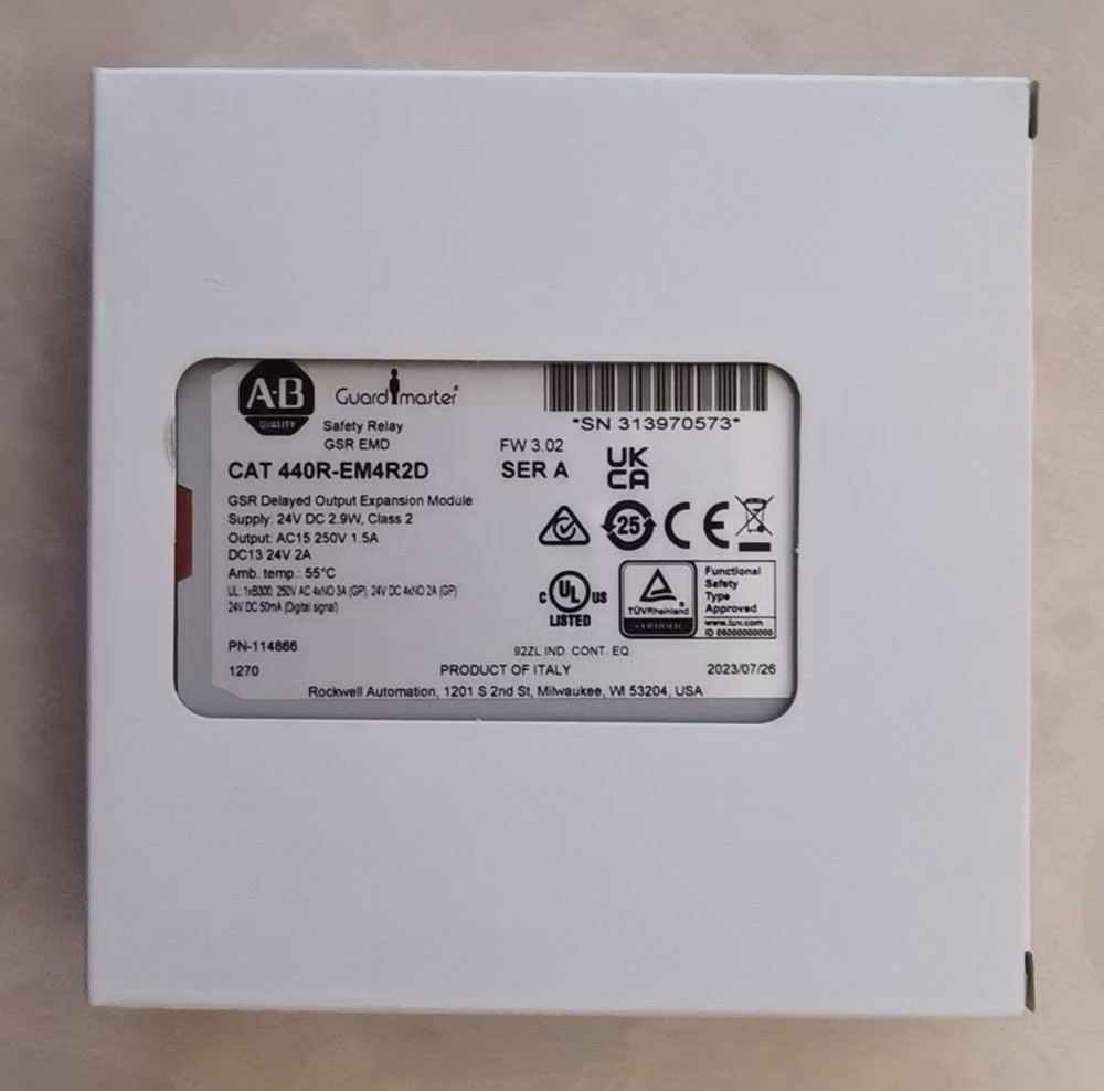 Allen Bradley New Original  Safety relay  440R-EM4R2D  UPS or DHL fast delivery