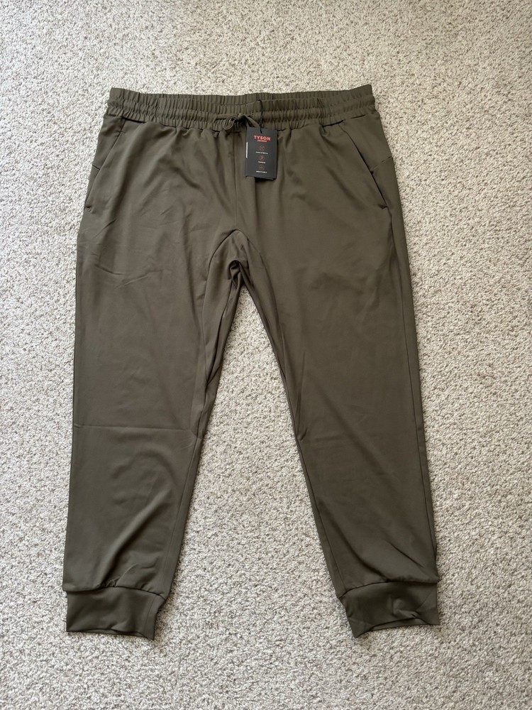 NEW Under 510 Pants Mens Size 38x25 Short Dark Olive Tyson Joggers Modern Slim