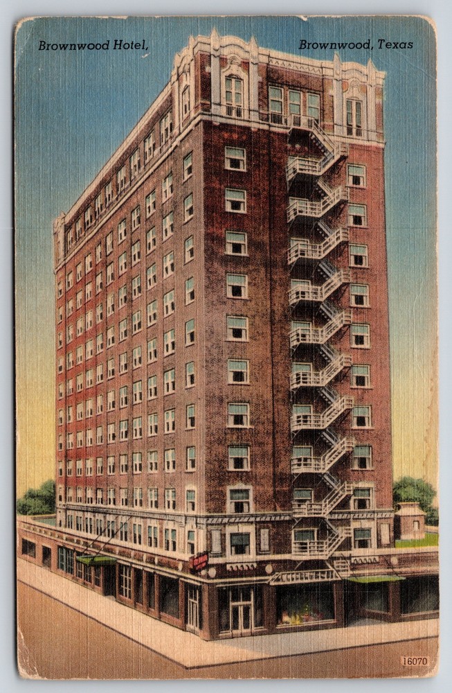 Brownwood Texas~Air View Brownwood Hotel On Corner~Vintage Linen Postcard