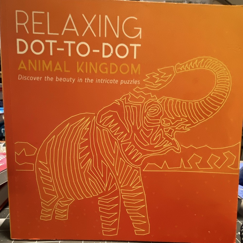 Relaxing Dot-to-Dot Animal Kingdom Activity Book Paperback English Adults