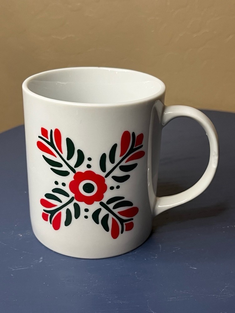 Vintage 1984 Lillian Vernon Corp. Made In Japan Red & Green  Floral Coffee Mug
