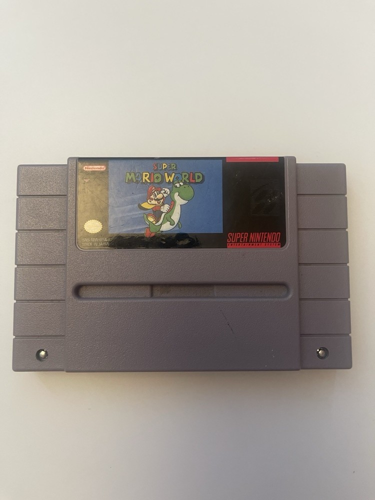 Super Mario World (SNES, 1991) Cartridge Only