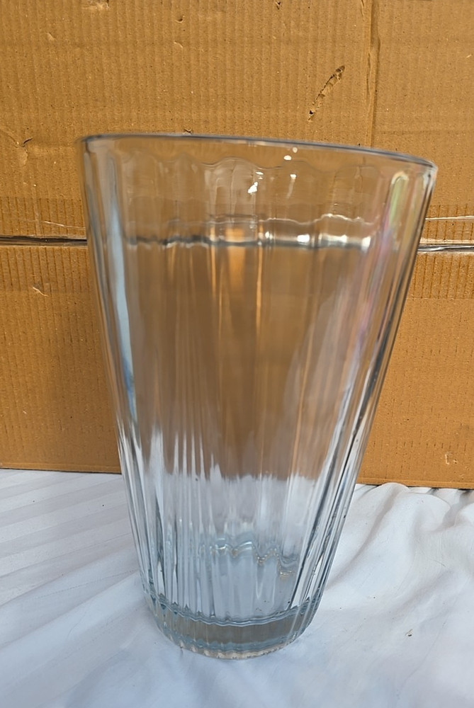 Flower Vase Modern Iridescent Crystal Clear Glass Vase 10”