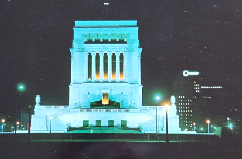 War Memorial Building Indianapolis Indiana Night View Postcard Next Day Shipping