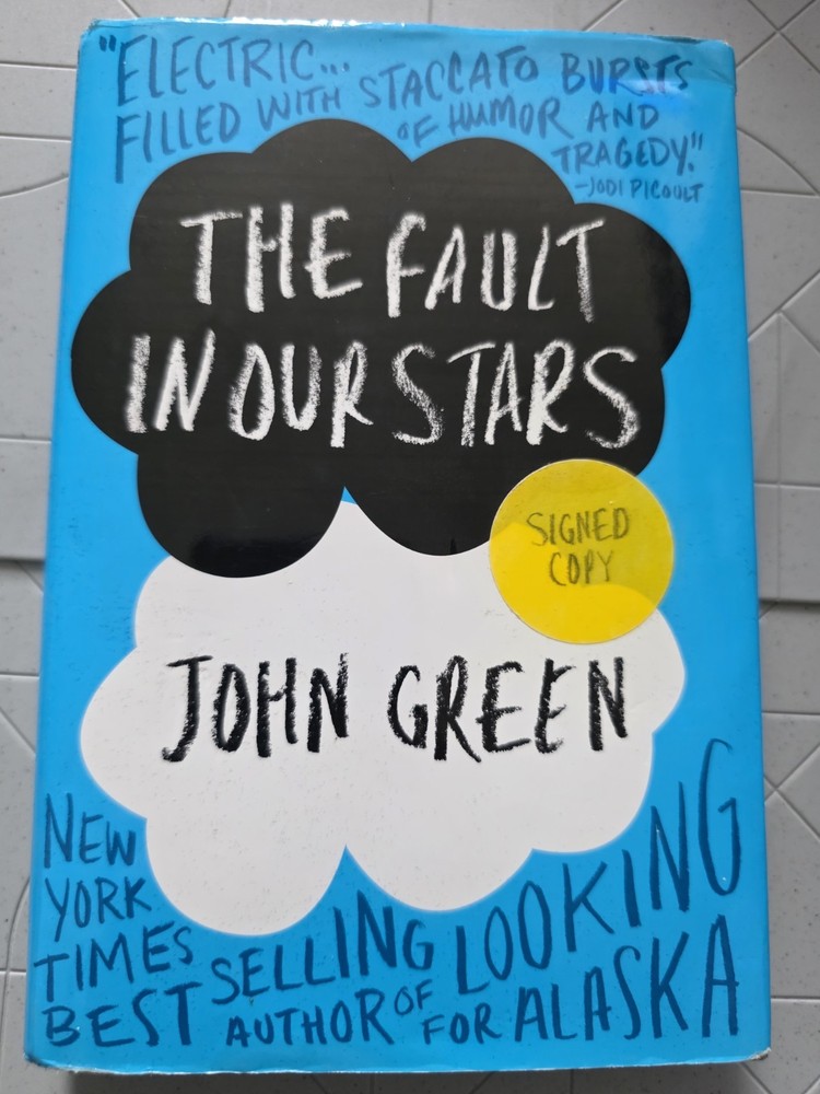 The Fault in Our Stars AUTOGRAPHED JOHN GREEN  (SIGNED 1st Print/Ed)