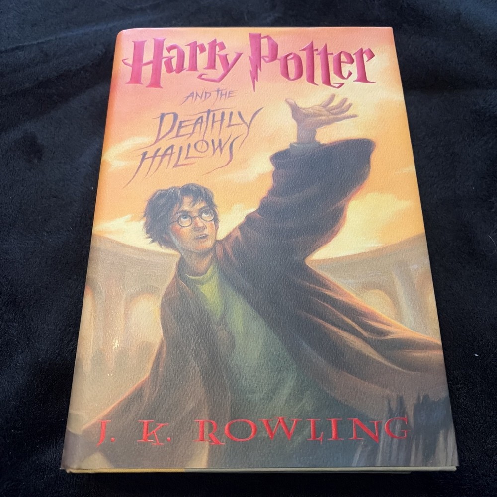 2007 Harry Potter and the Deathly Hallows Hardcover First Edition By J K Rowling