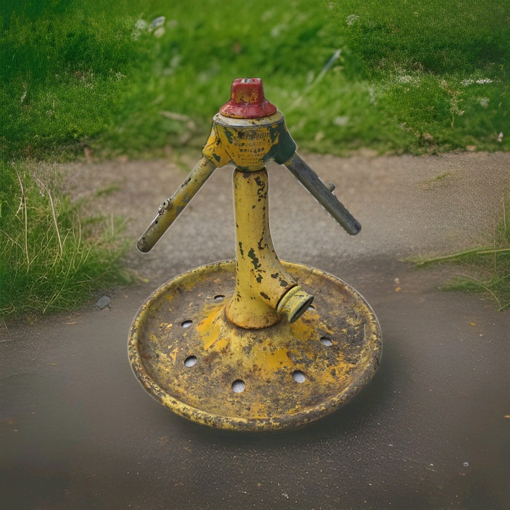 Antique Rare 1944 Model K-2A Lawn Sprinkler Sunbeam Rain King Automatic Original