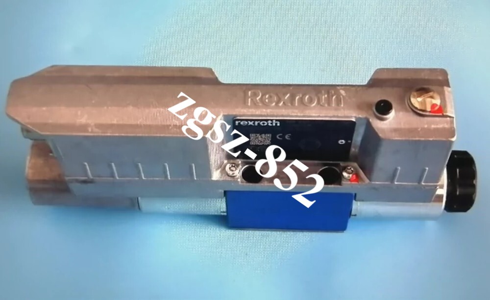 Rexroth R901496439 Valve 4WREE6V32-3X/V/24A1 New Fast Shipping FedEx or DHL