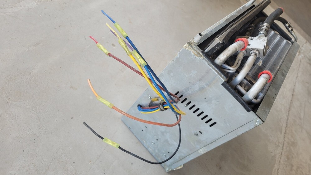 Hoseline ACHU 1131 12V AC Heating Unit Heater Condenser Blower, ambulance grade-image