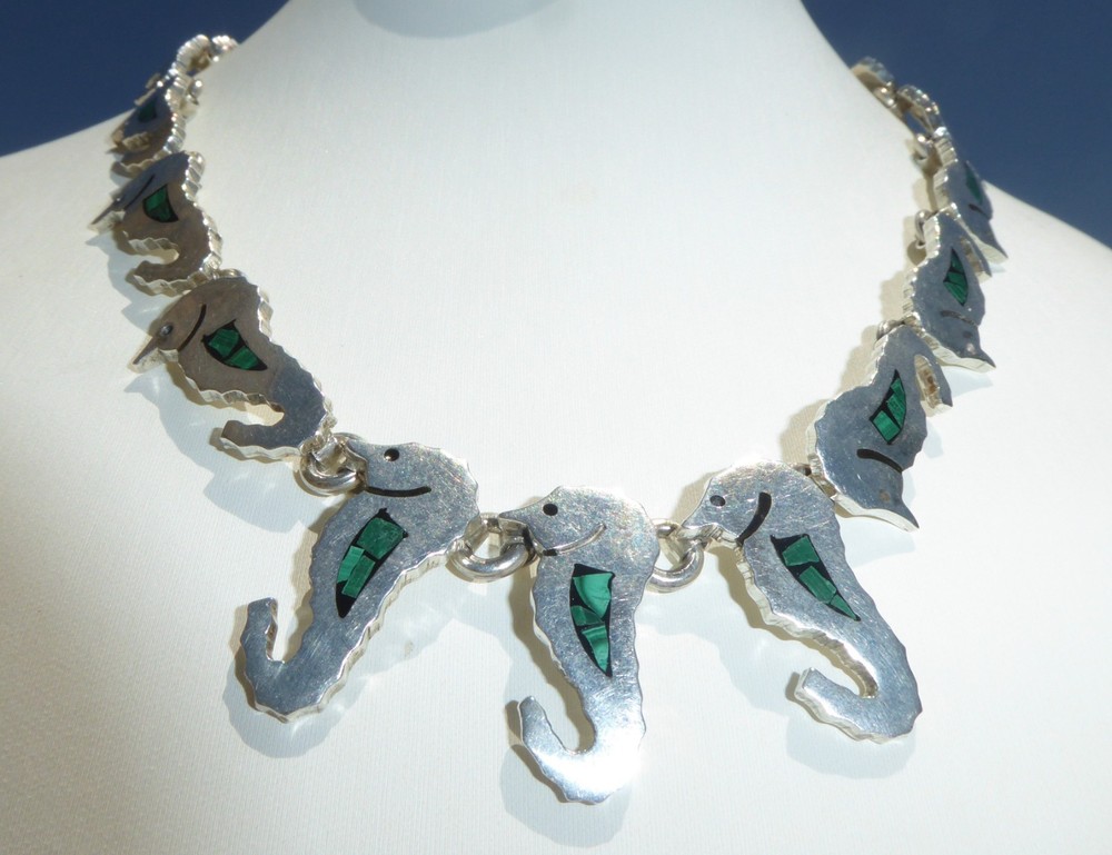 Wonderful Vintage Mexico Sterling Silver Malachite Seahorse Link Necklace Heavy