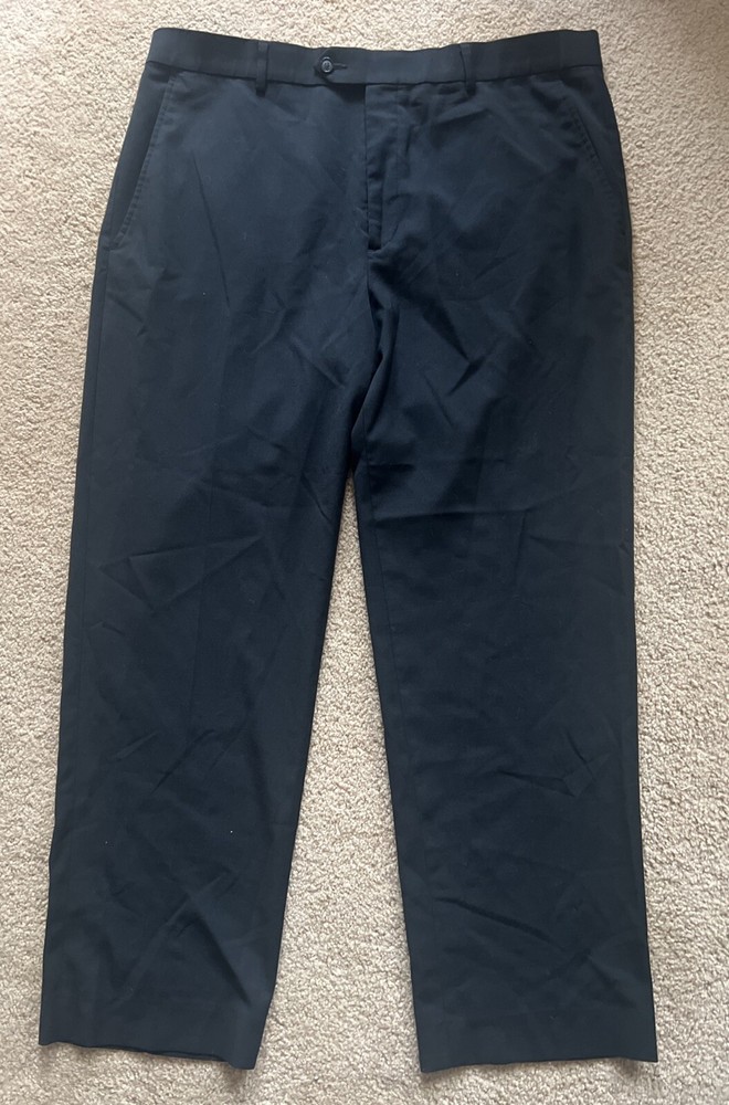 Men's Stafford Classic Fit Travel Stretch Dress Pants Men’s black size 38x32 EC