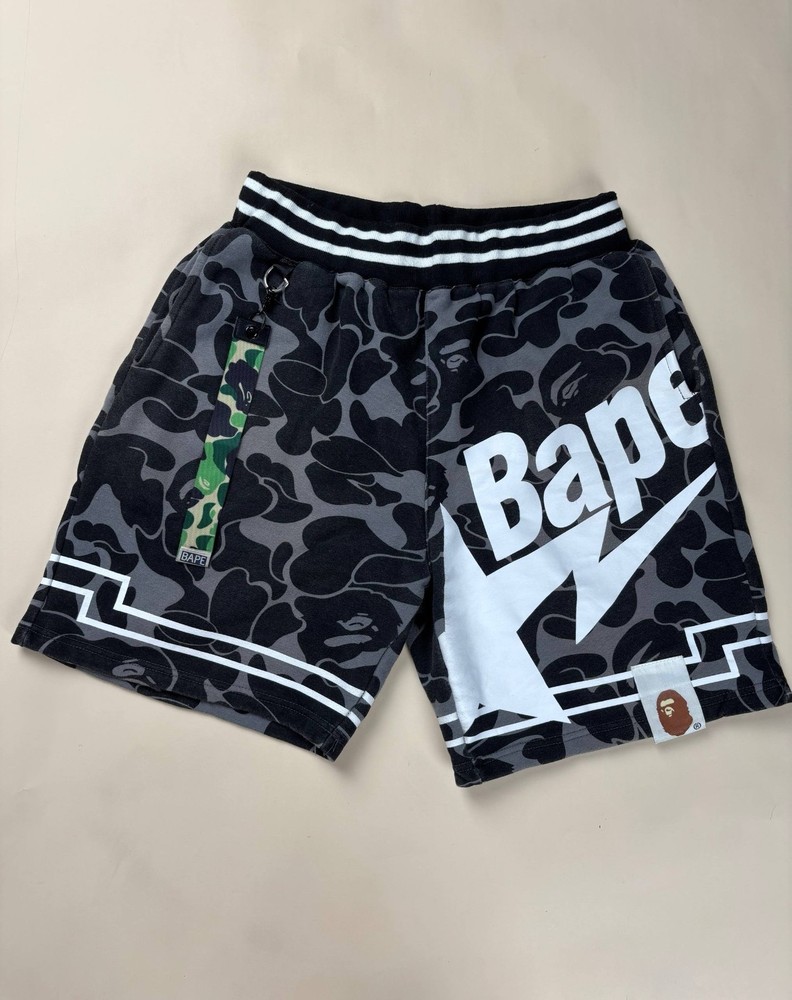 A Bathing Ape Bape Shorts Mens Large Black Gray Camo Star Made in Japan, Size XL