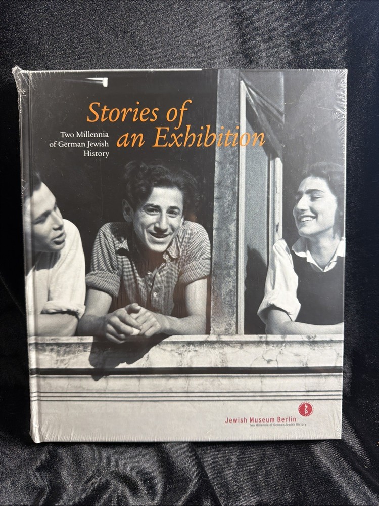 Stories of an Exhibition Two Millennia of German Jewish History. 2001.Fine copy