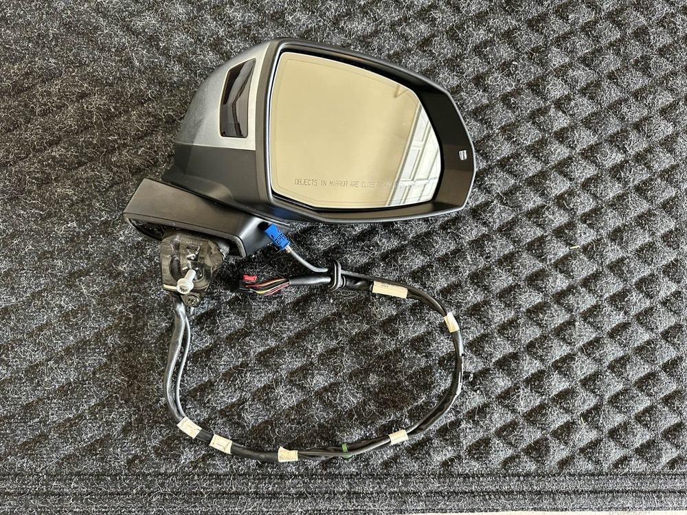 ⭐CLEAN~OEM 2018-2021 Audi SQ5 RH Passenger Door Mirror Side Surround View Camera