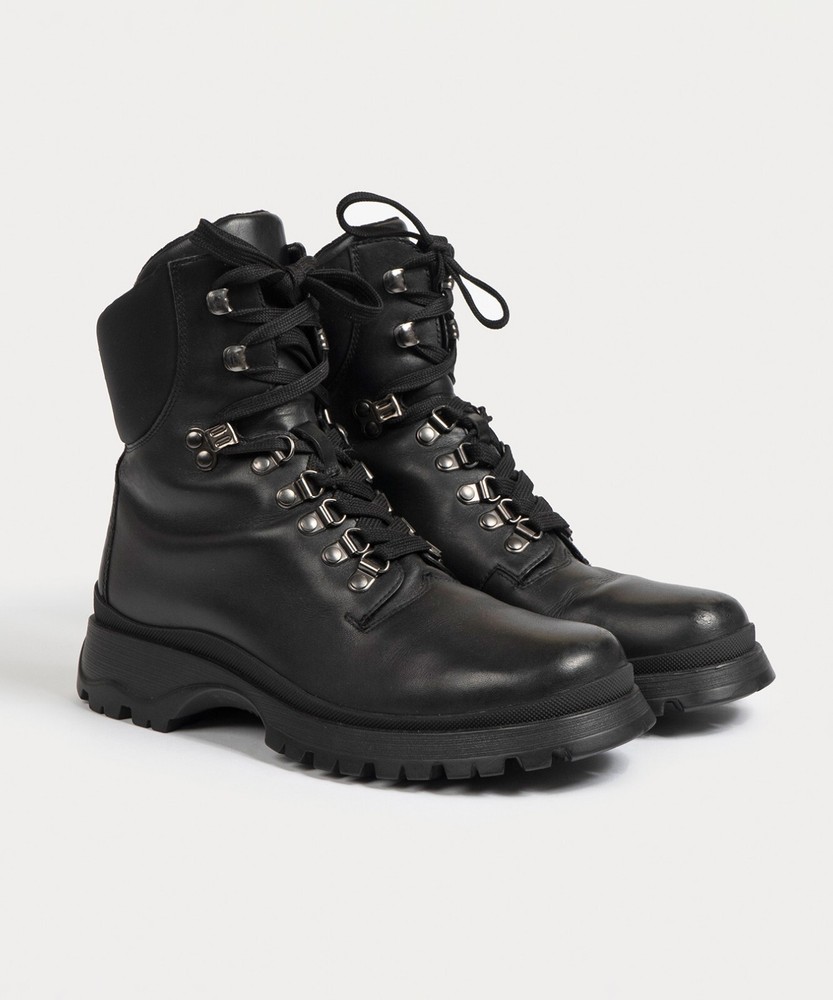 1998 Vintage Womens PRADA Combat Boots Black Leather Tractor Shoes Logo Size 38