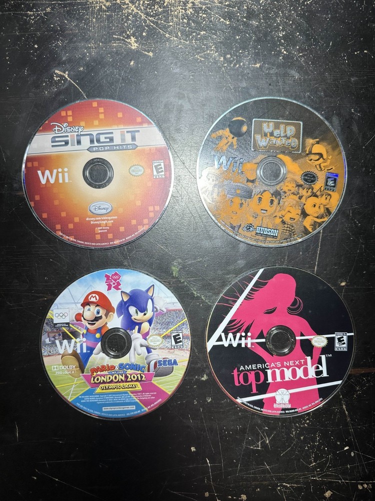 Wii Game Bundle Lot Mixed Conditions - Help Wanted, Sing it, Mario & Sonic, more