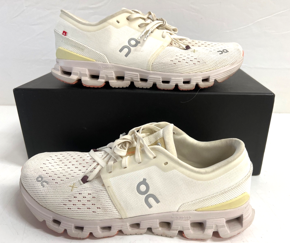 ON CLOUD On Running Cloud X 4 Ivory Sand Sneakers Women Sz 10.5