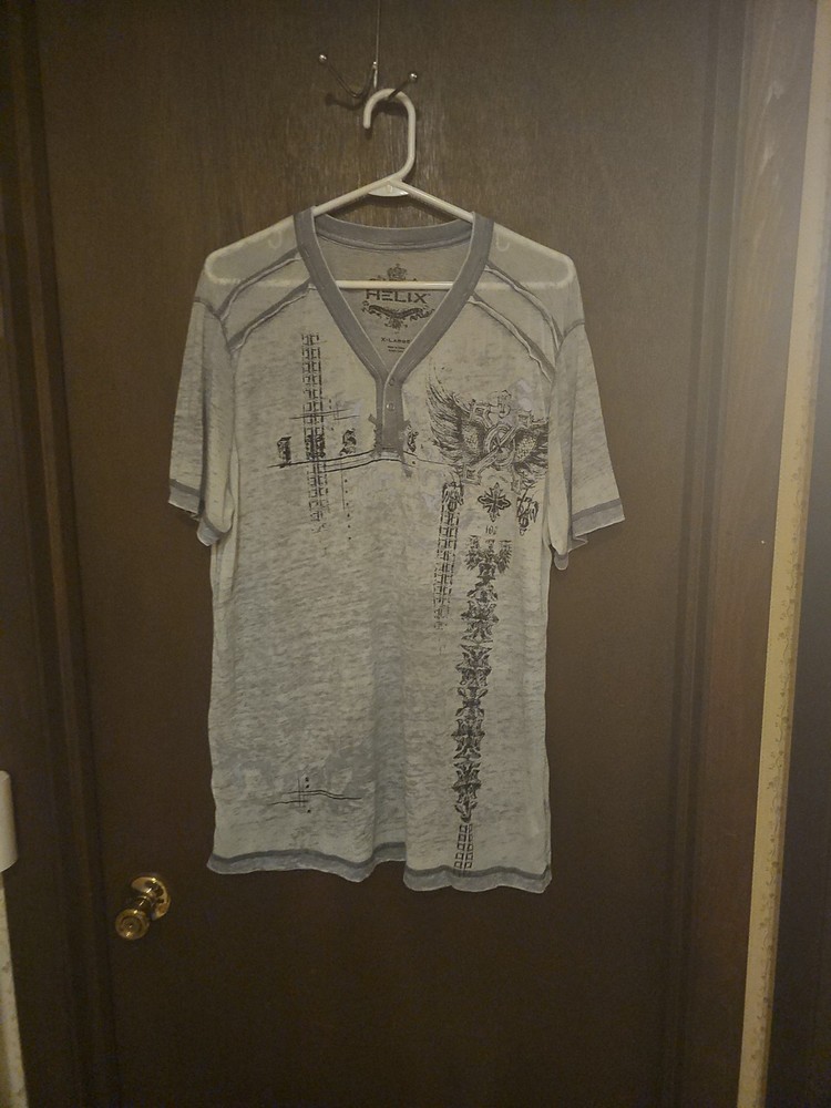 Helix Men's Gray Graphic T-Shirt, Medium Cotton, Short Sleeve, Lightweight
