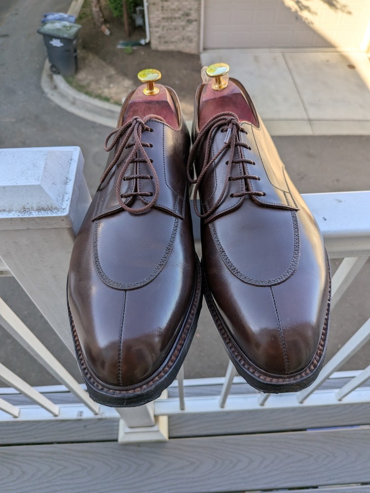 JM Weston Half Hunt Model in Dark Brown US Size 10; w/ Shoe Trees