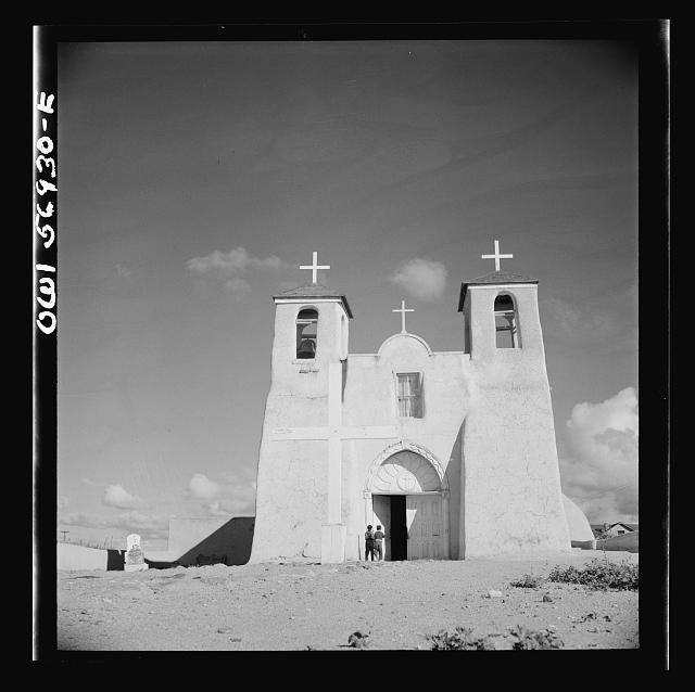 Photo:New Mexico 1930s Adobe Mission Church with Crosses Outdoors