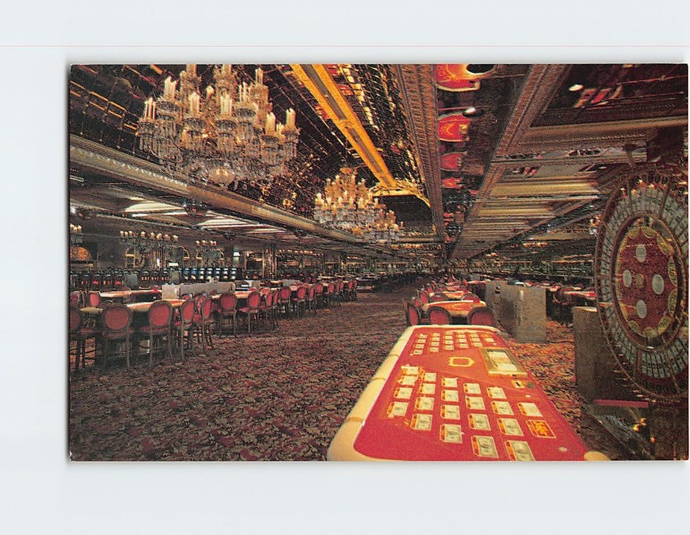 Postcard The fabulous Golden Nugget Hotel Casino in Atlantic City USA