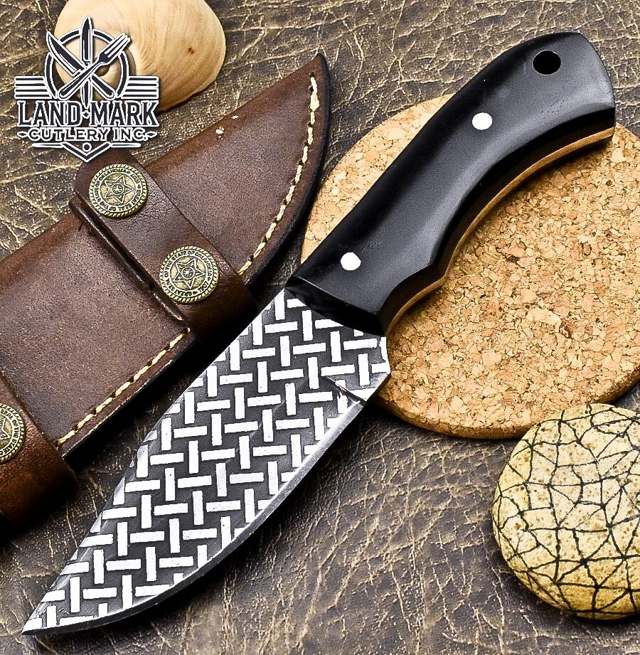 BEAUTIFUL  HANDE MADE HUNTING SKINER KNIFE WITH BLACK PREETY HANDLE