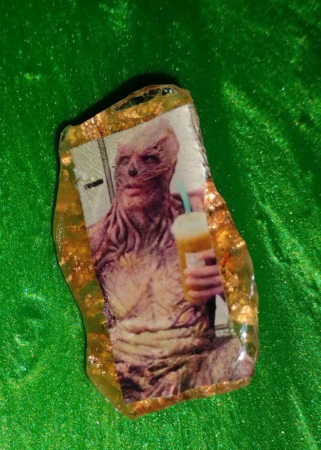 Stranger Things Vecna Handmade Pin In Gold With Gold Leaf Flakes