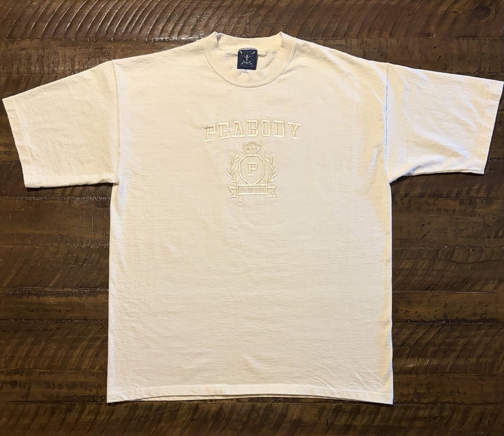 Vintage 90s The Peabody Memphis Hotel Embroidered Crest T Shirt Large Cream