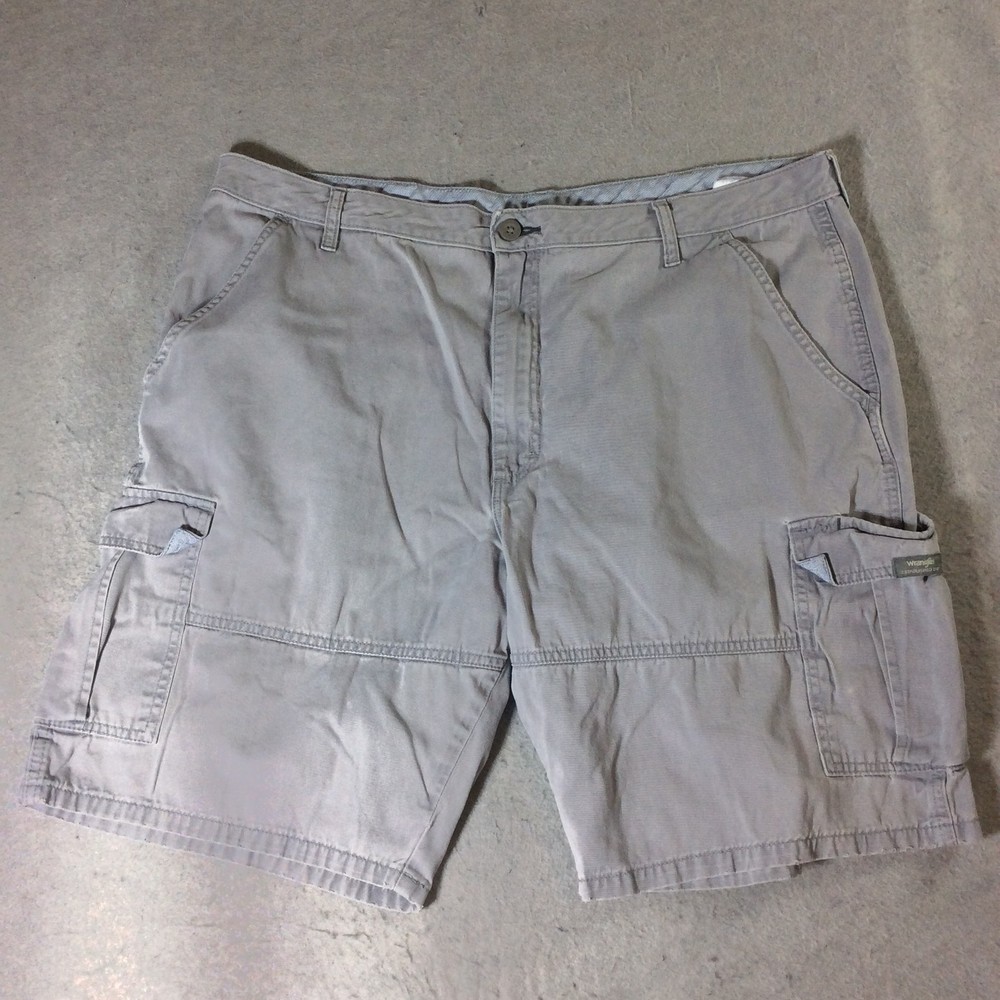 Wrangler Cargo Shorts Men's Sz 40  Gray 10 in Inseam Pockets Workwear Casual