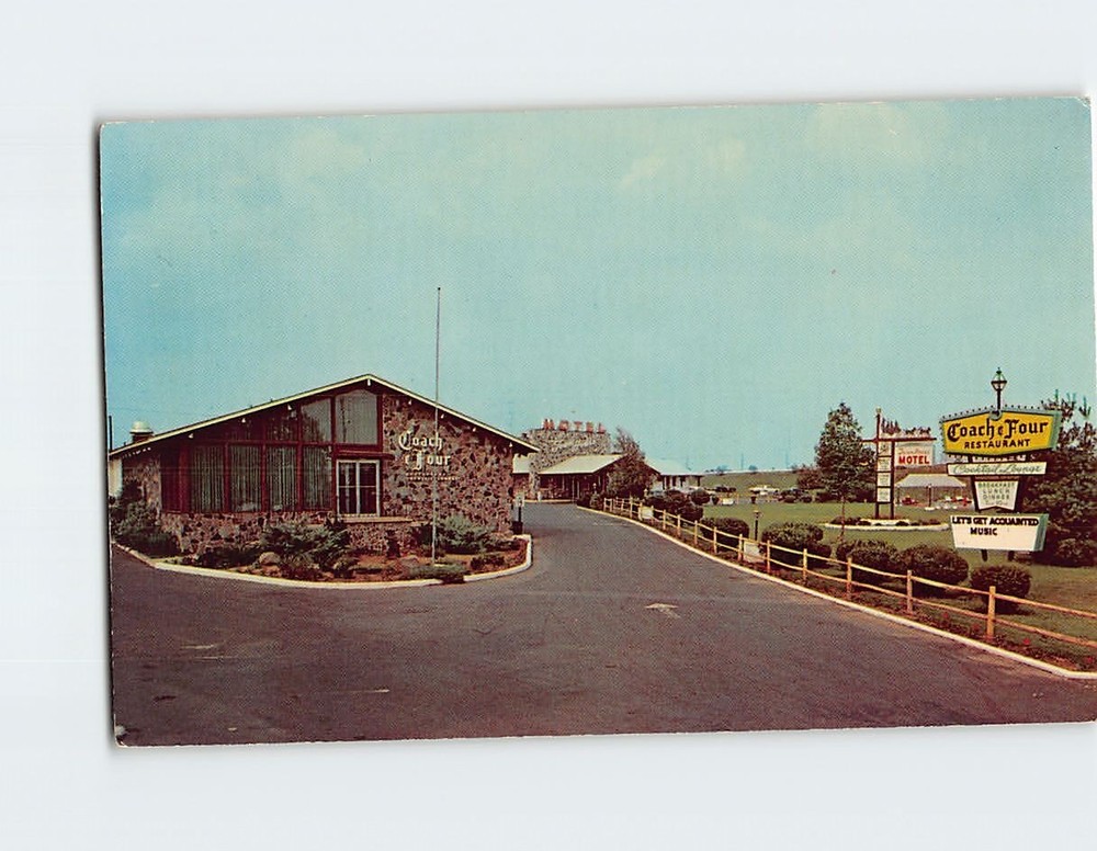 Postcard Town House Motel Hightstown New Jersey USA