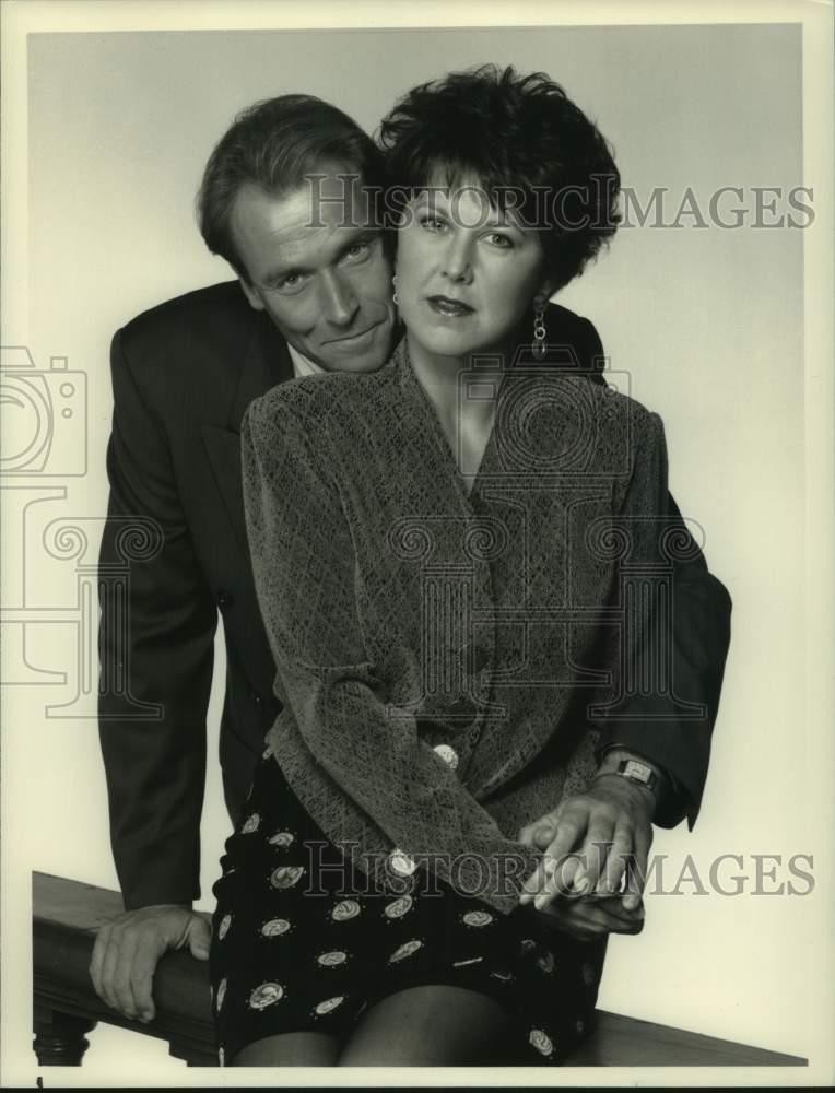 1990 Press Photo Susan Ruttan and Corbin Bernsen star on L.A. Law, on NBC.