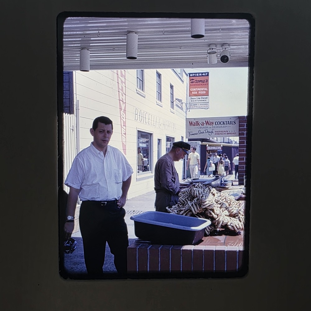 Vintage San Francisco Photo 60s Fishermen Crab Pier 47 Pile Of Crabs 35mm Slide