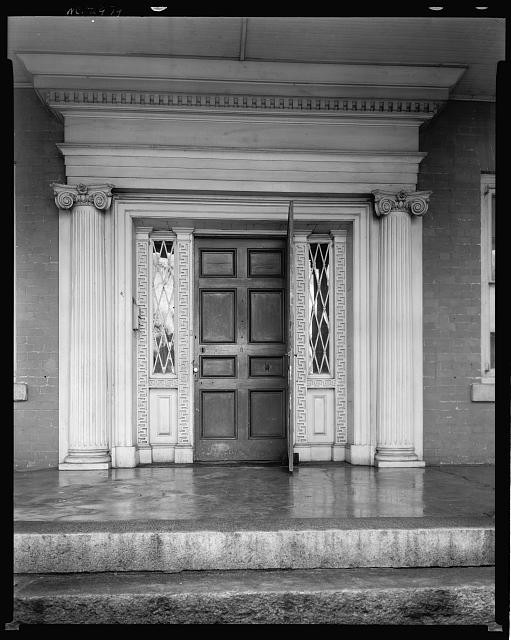 Photo:Salisbury North Carolina State Bank of North Carolina 1938 Entrance