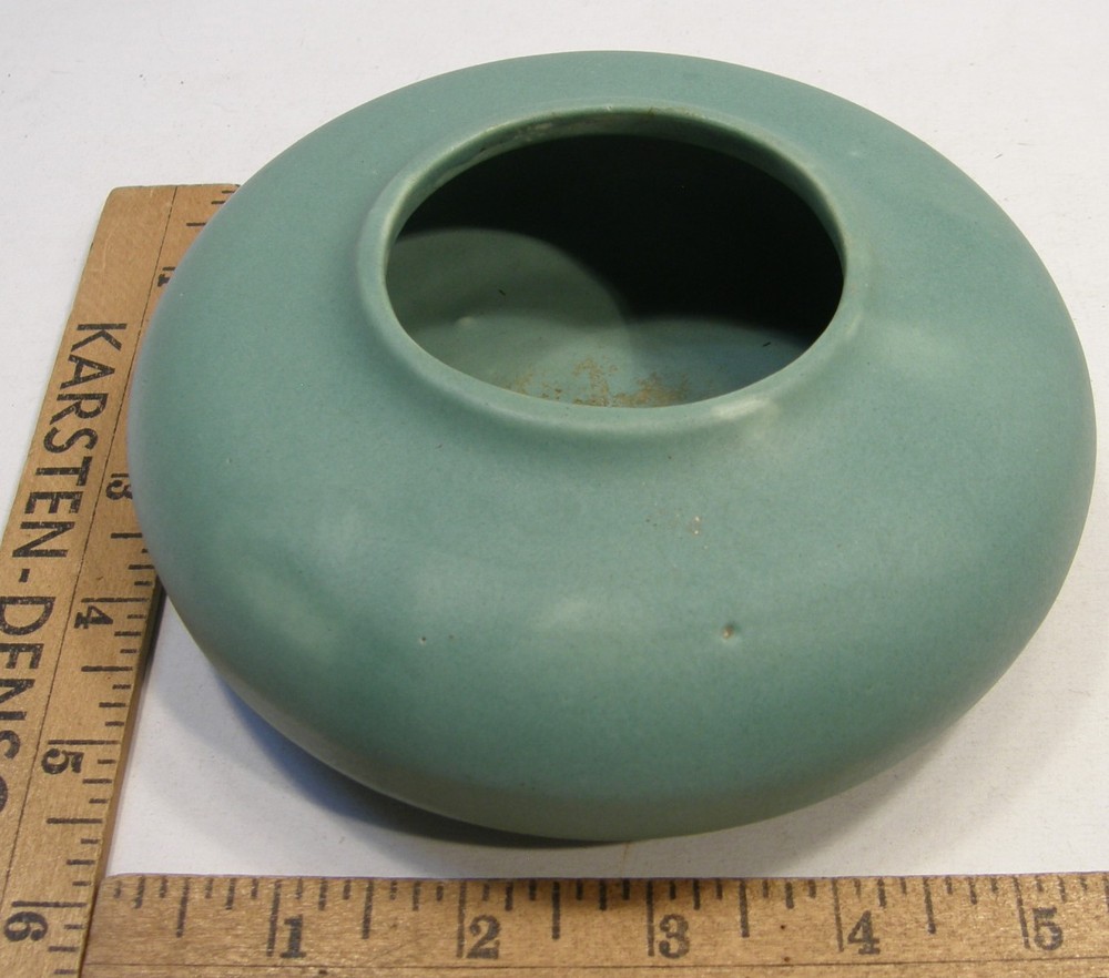 Antique Vtg Arts & Crafts Era Matte Green Art Pottery Round Low Vase Or Planter